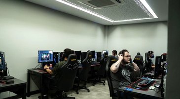 game dealer Hi88